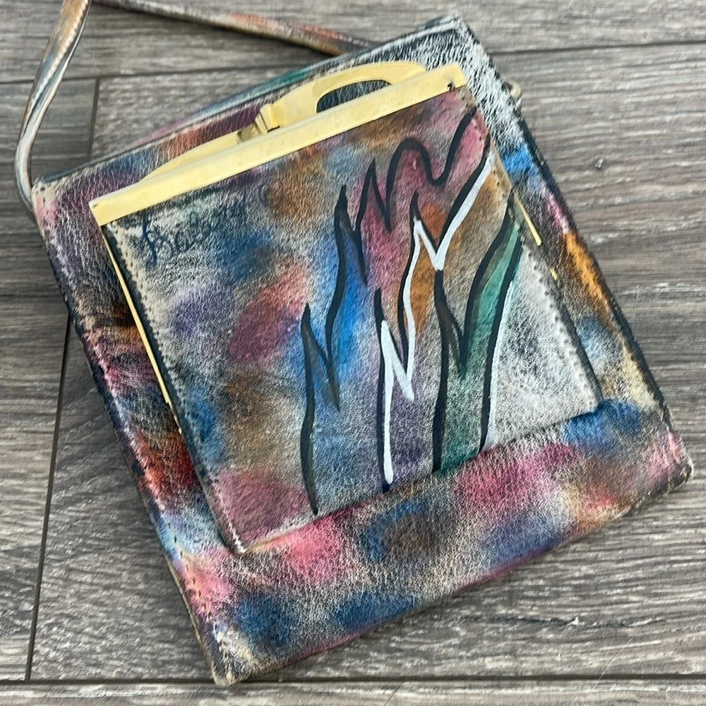 BOTARY hand painted genuine leather crossbody with outside “kiss” coin purse